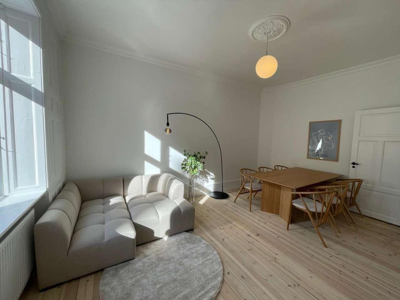 The Royale Retreat With 5 Bedrooms Lejlighed *